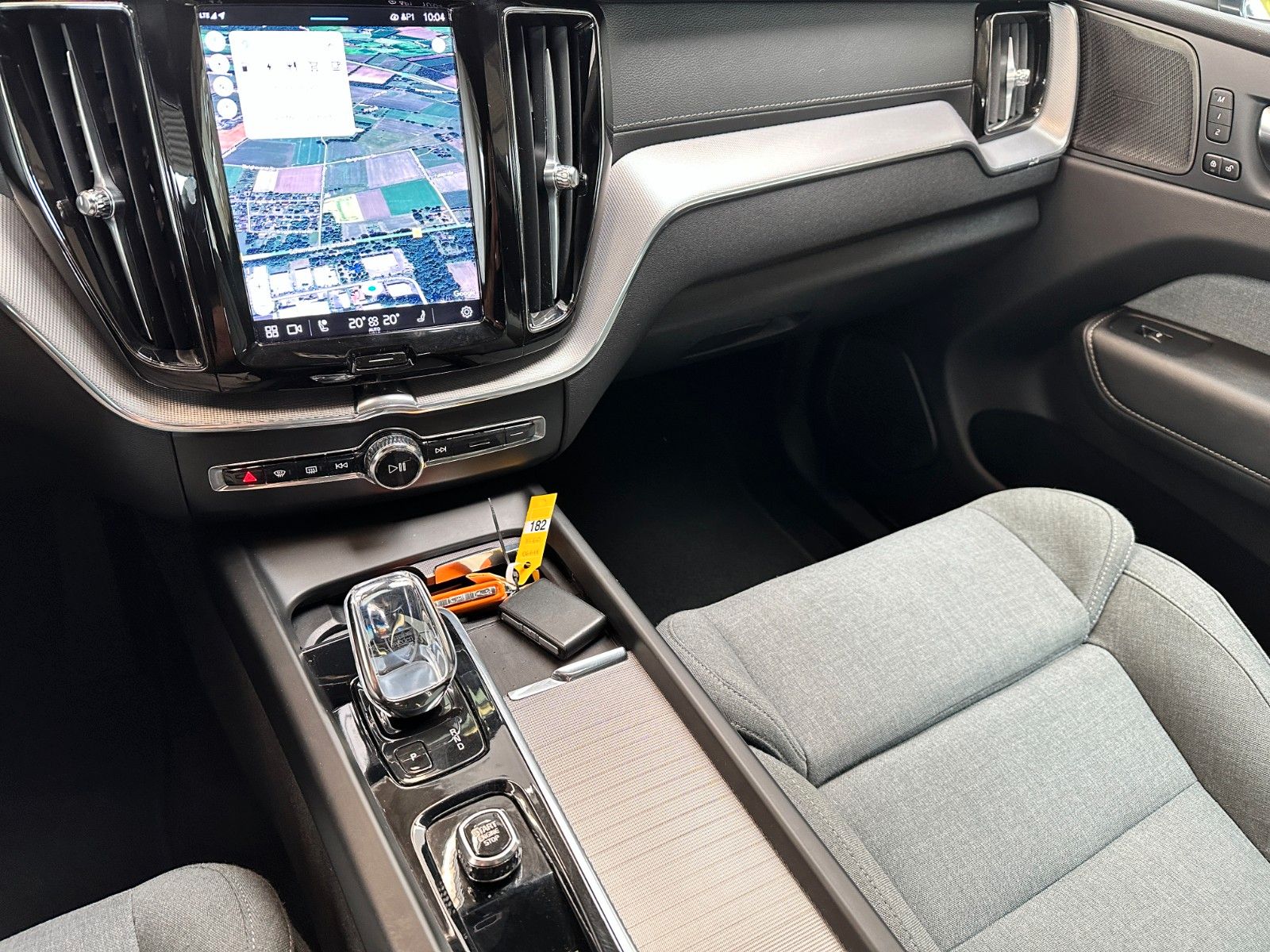 Volvo XC60 T6 PHEV AWD Facelift Inscription Wool Seats