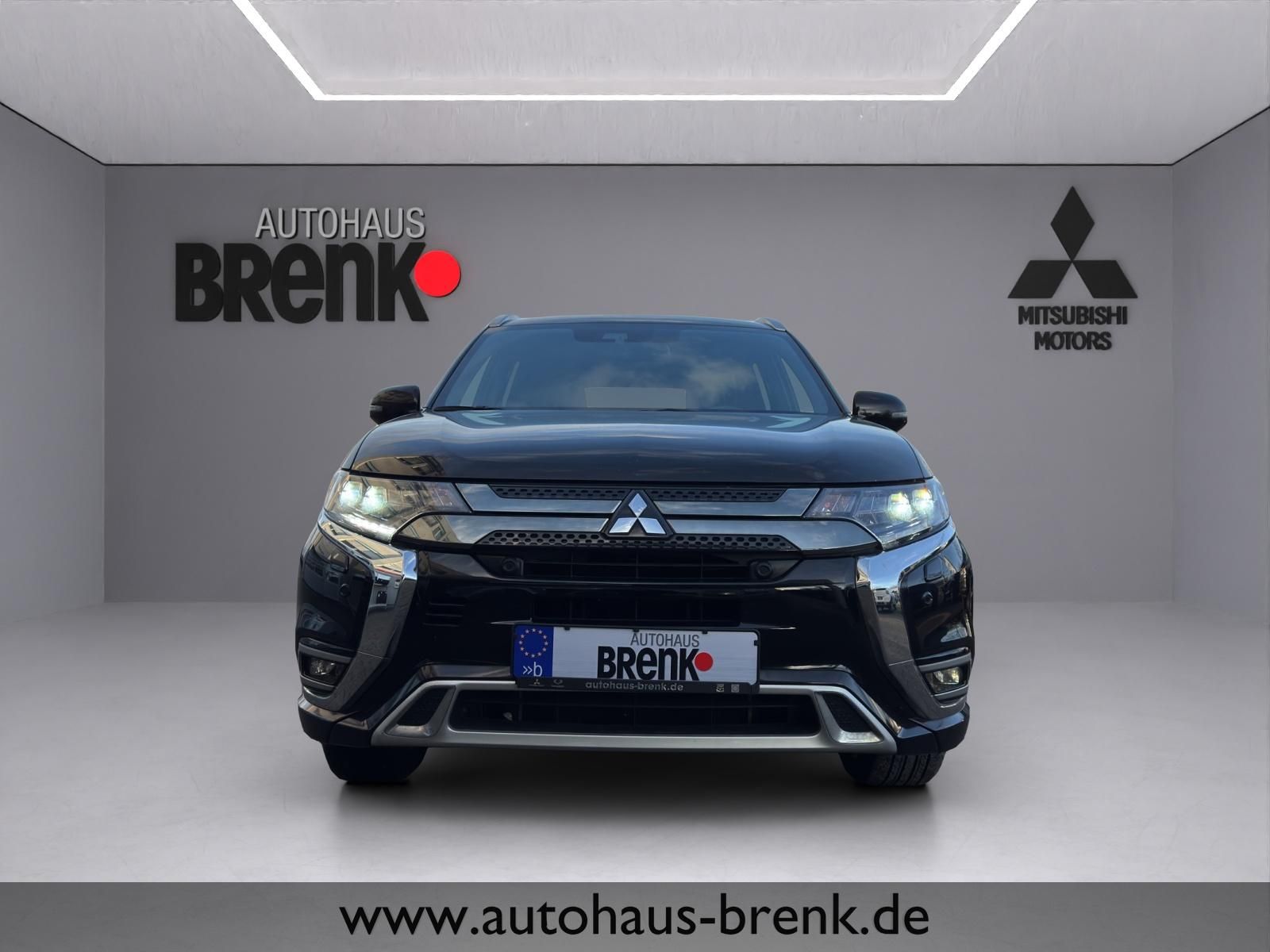 Mitsubishi Outlander 2.4 4WD Plug-In Hybrid Top *Navi*
