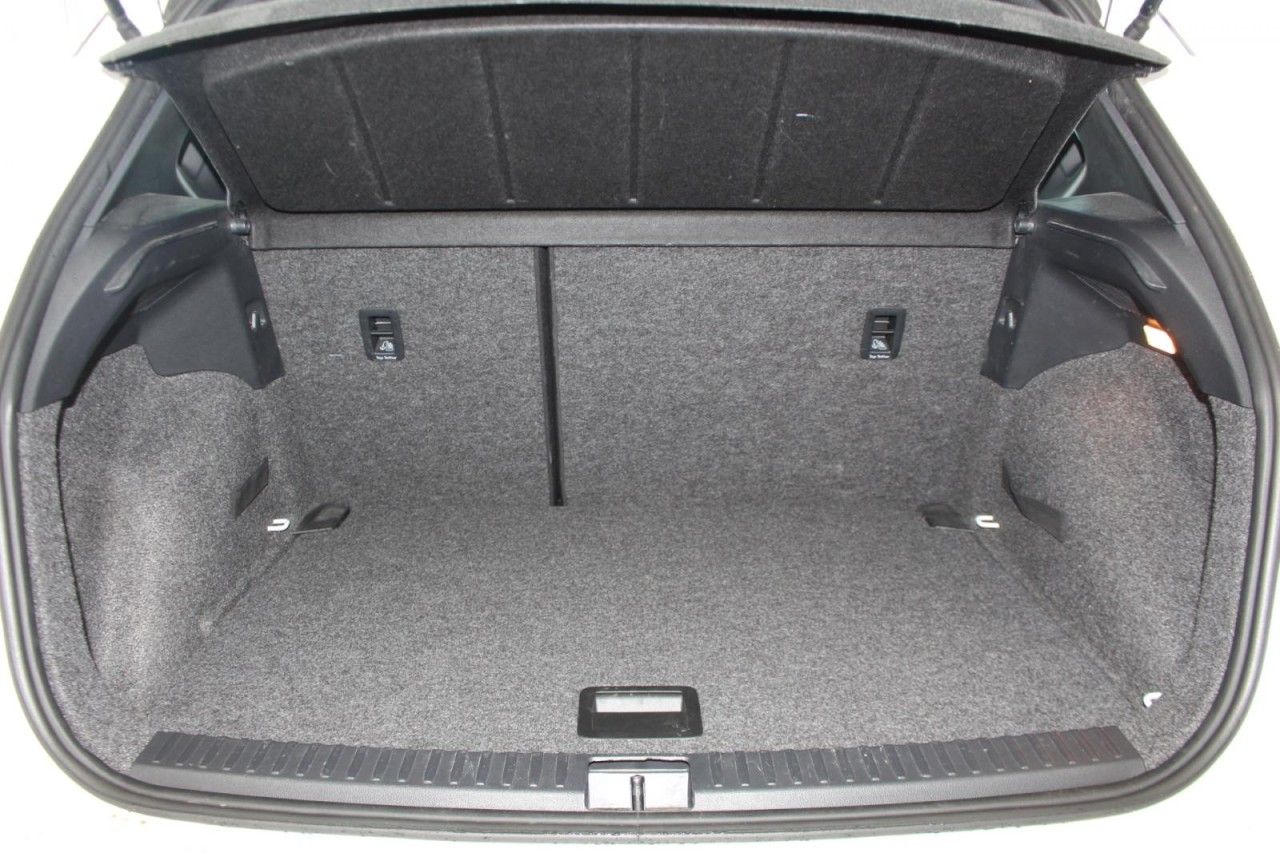 Seat Arona FR 1.0 TSI DSG AHK+GJR+DINAMICA+LED+ACC