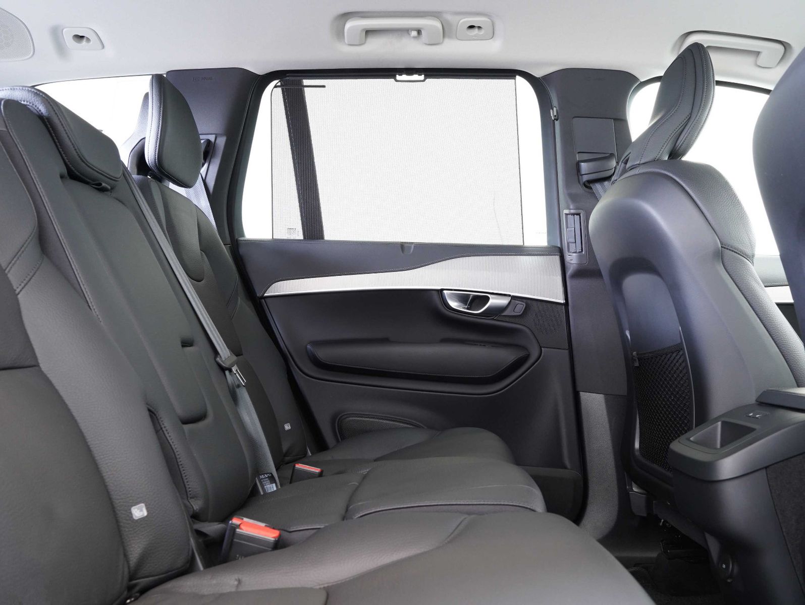 Volvo XC90 B5 D AWD Plus Bright FOUR-C/AHK/7-SITZE