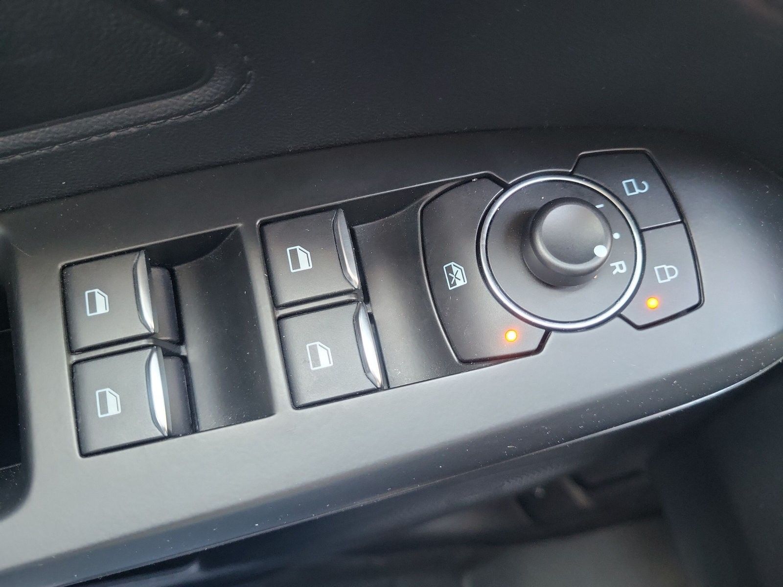 Ford Focus 1.5 TDCi AT - Samsaru's Car Outlet