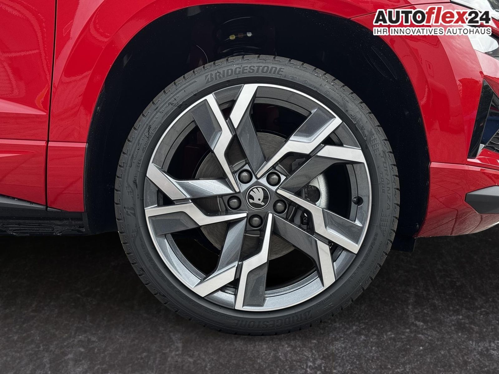 Skoda Karoq 1,5 TSI DSG Sportline 2ZKlimaautomatik ...