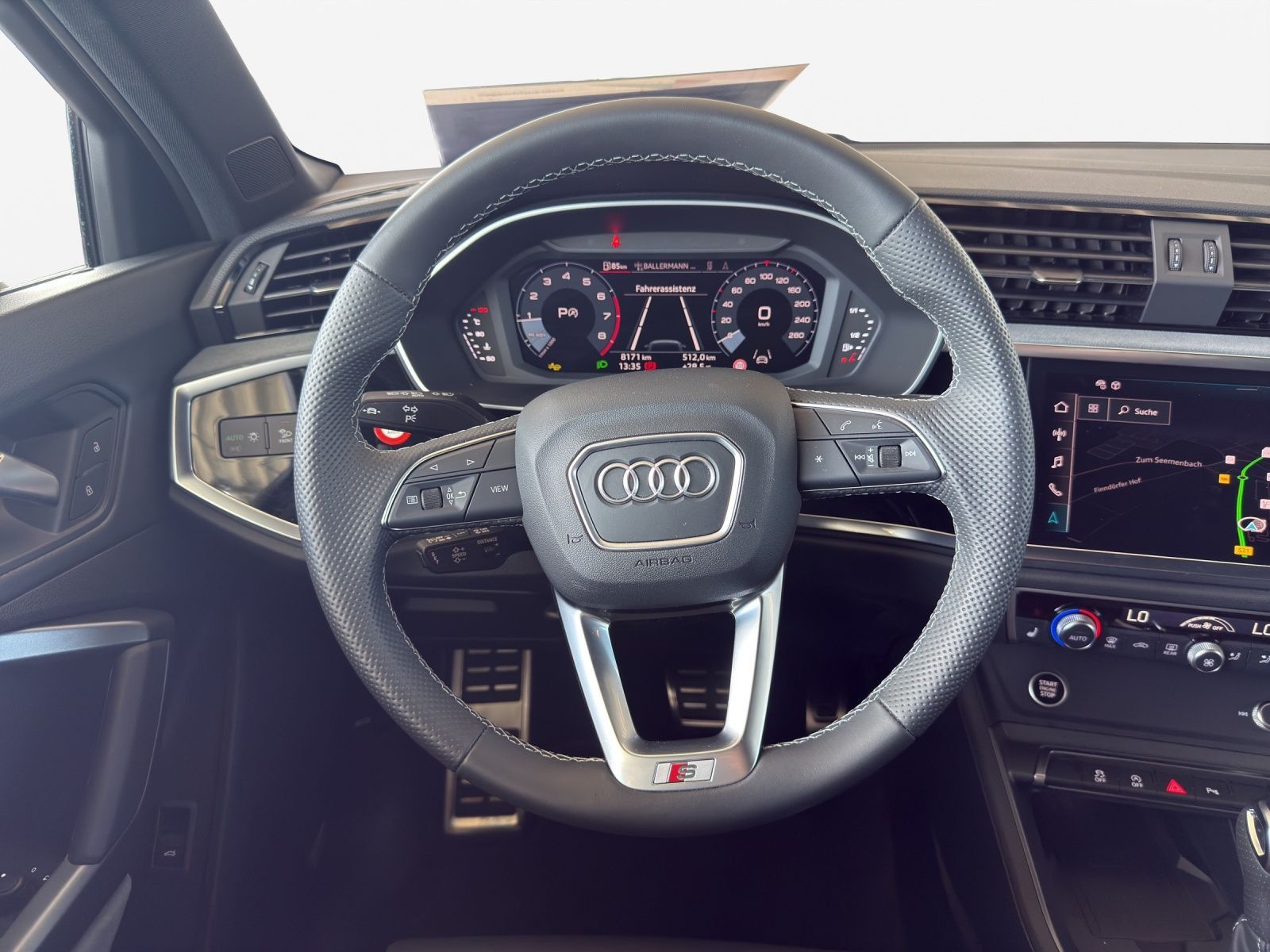 Audi Q3 40 TFSI quattro S-LINE*0,99%-Finanz*NAVI-PLUS