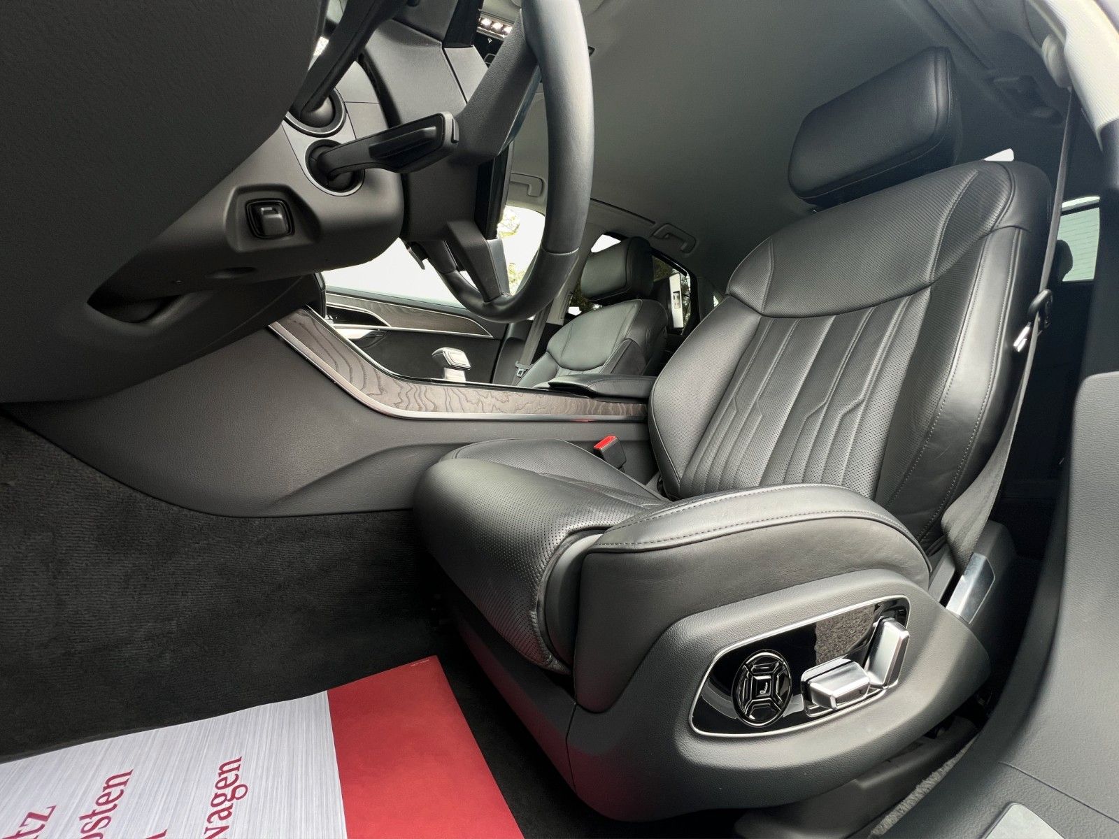 Audi A8 50 TDI quattro - Samsaru's Car Outlet