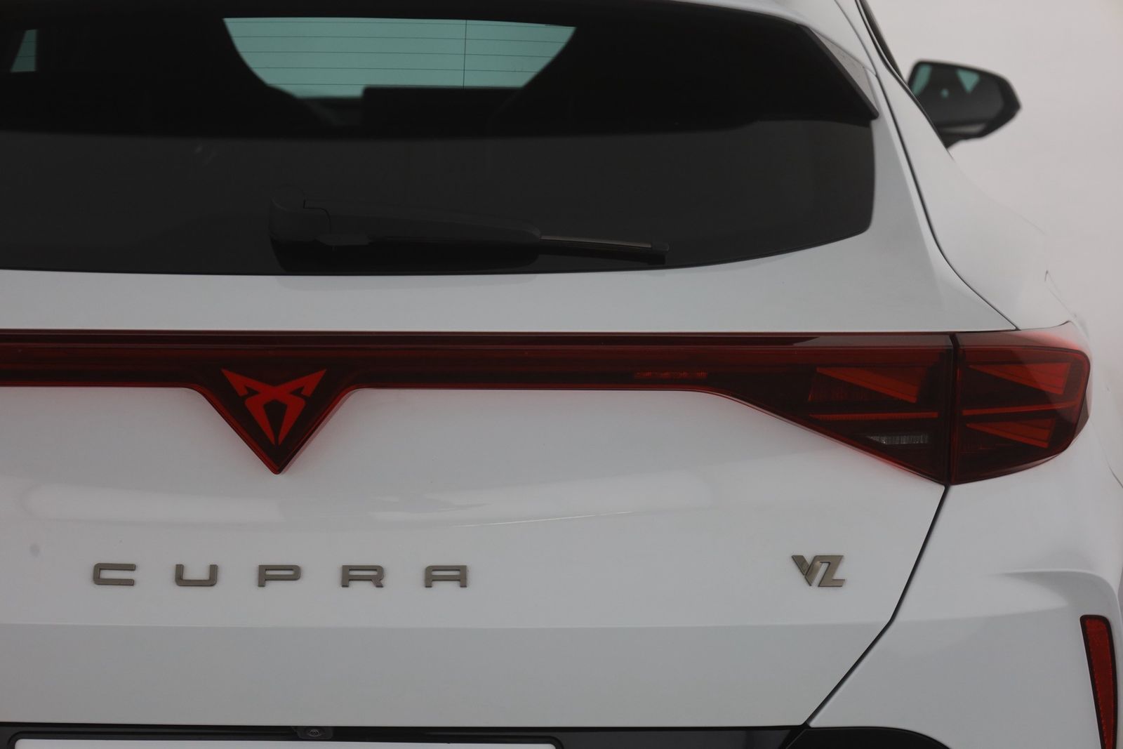 Cupra Formentor VZ 2.0 TSI DSG 4Drive - Samsaru's Car Outlet