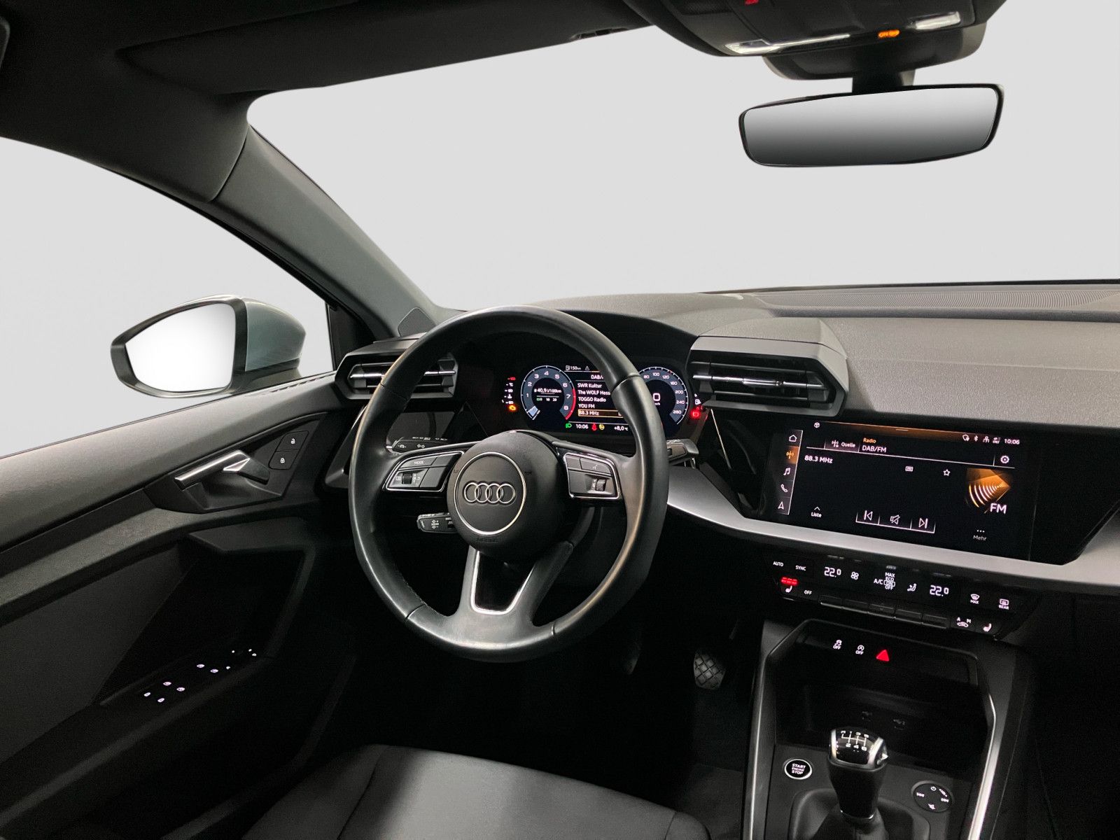 Audi A3 Sportback 35 TFSI advanced - Samsaru's Car Outlet