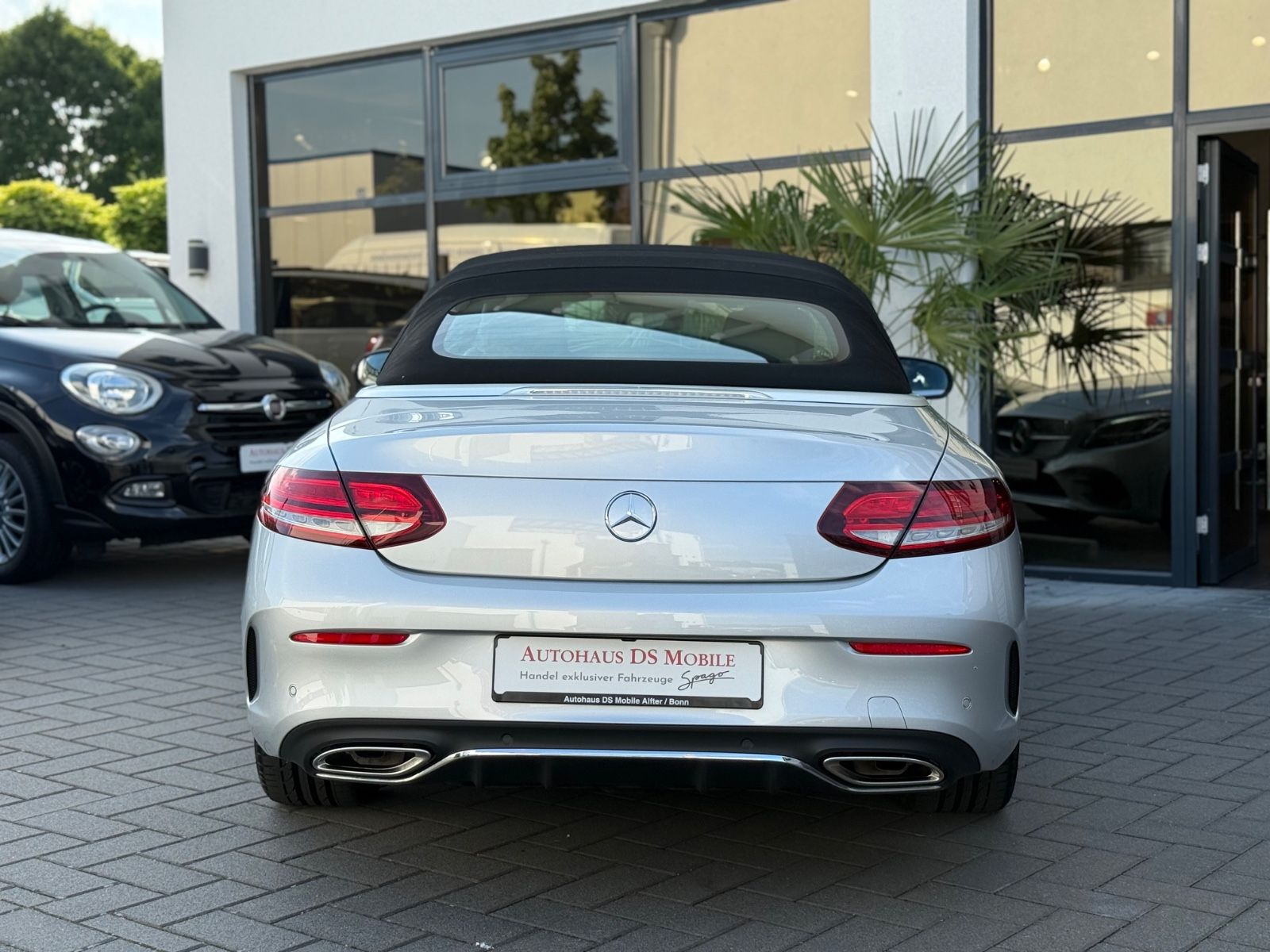 Mercedes-Benz C 200 Cabrio AMG Line - Samsaru's Car Outlet