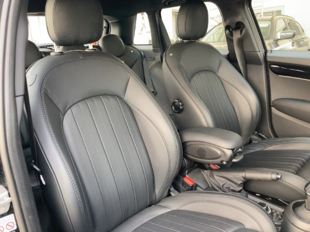 MINI Cooper Aut PREMIUM - Samsaru's Car Outlet