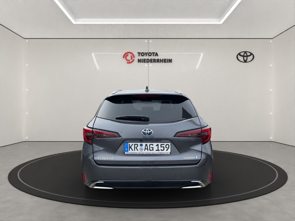 Toyota Corolla 2.0 Hybrid Touring Sports - Samsaru's Car Outlet