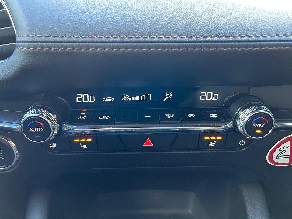 Mazda 3 2.5L e-SKYACTIV G 140ps