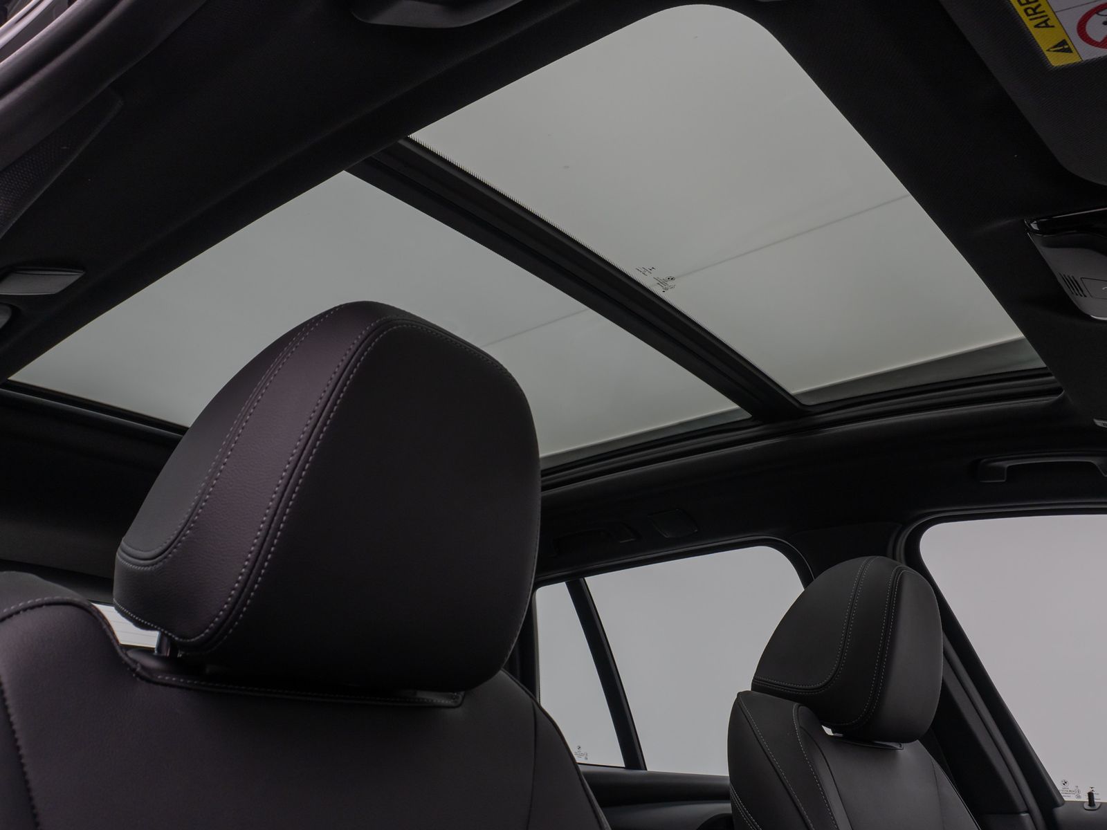 BMW X3 xD30d - Samsaru's Car Outlet