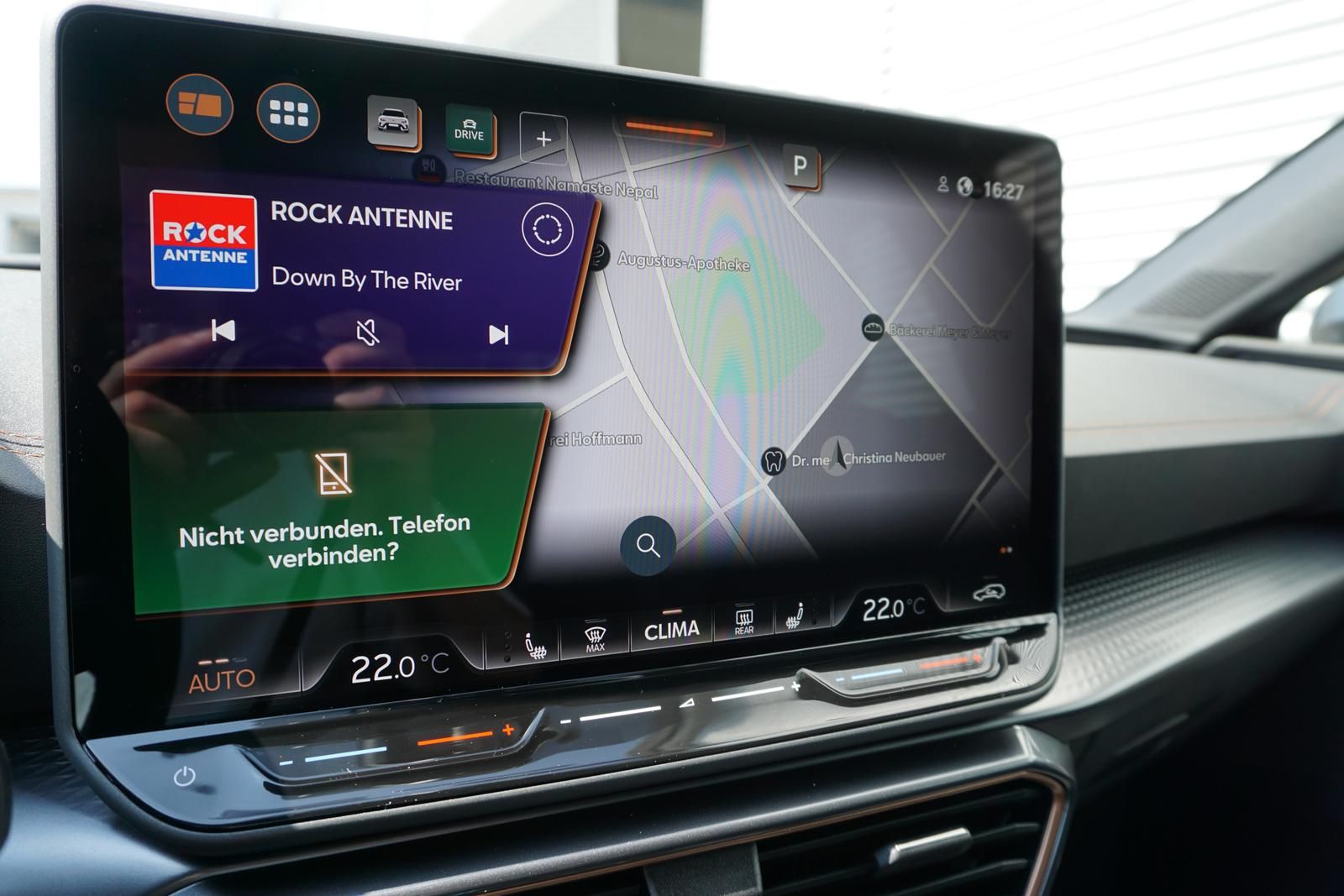 Cupra Leon Sportstourer 1.5 eTSI DSG - Samsaru's Car Outlet