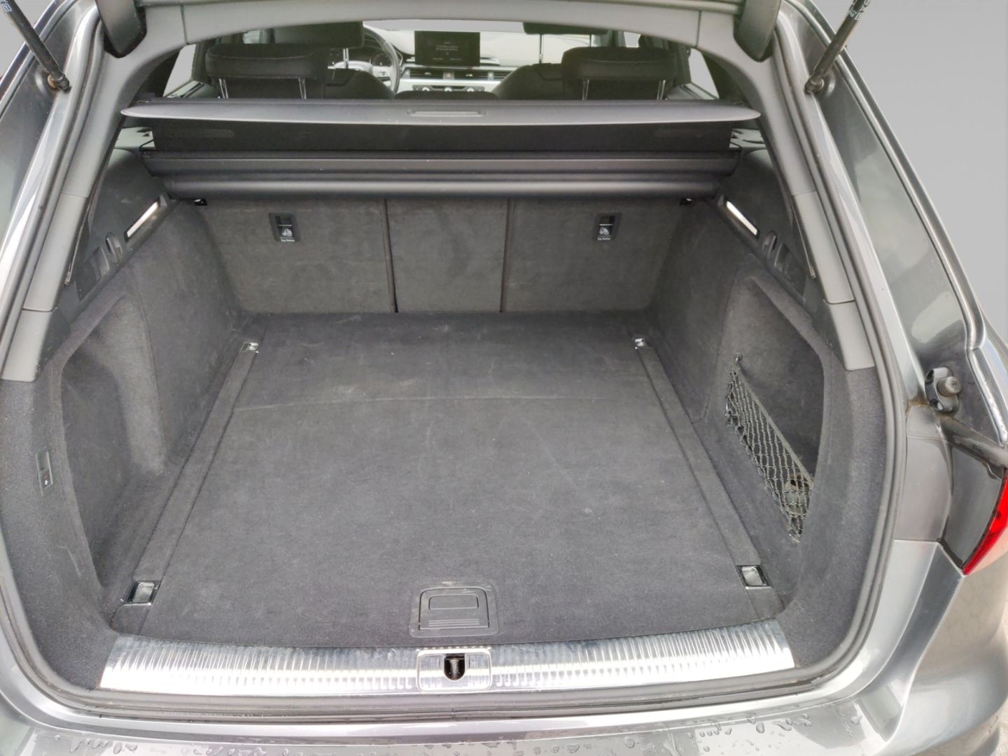 Audi A4 Avant S line 40 TDI quattro - Samsaru's Car Outlet