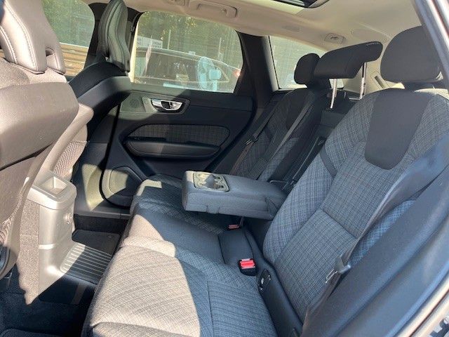 Volvo XC60 T8 AWD Inscription Expression Plug-In Hyb.