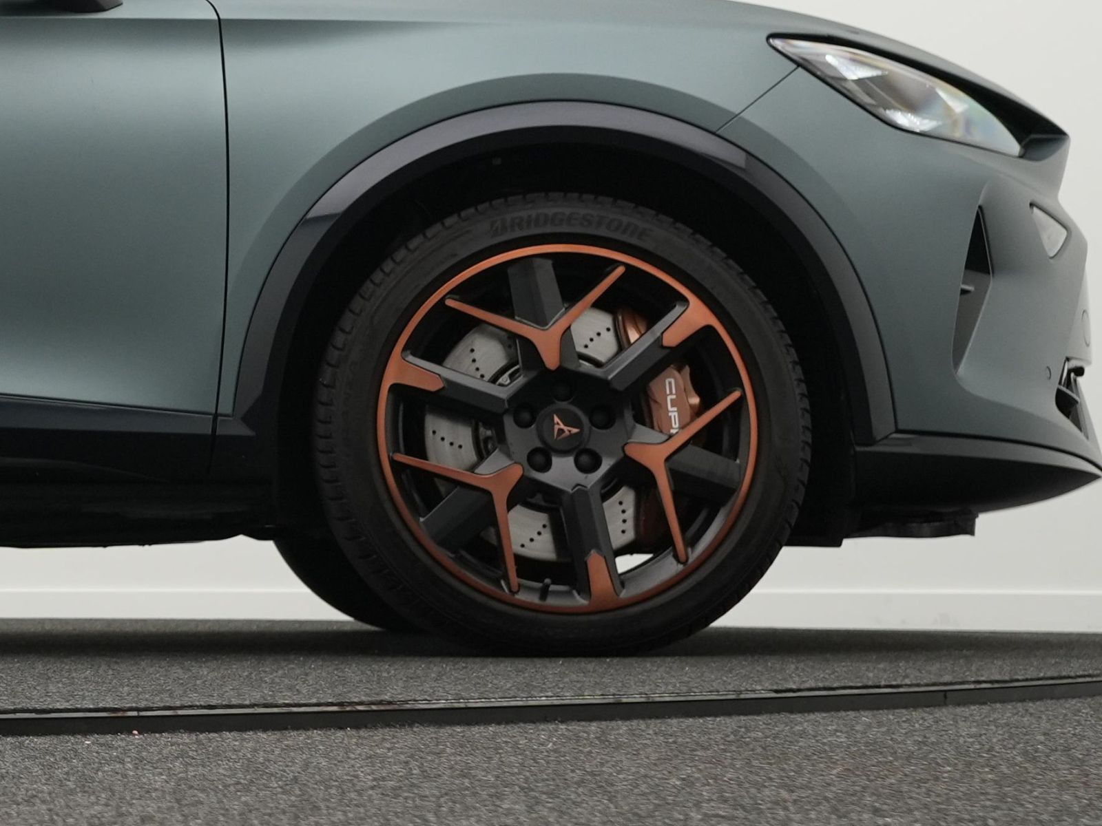 Cupra Formentor VZ Extreme 2.0 TSI *LED*AHK*ACC*PANO*