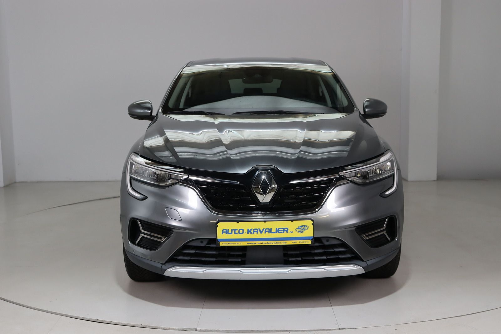 Renault Arkana - Samsaru's Car Outlet