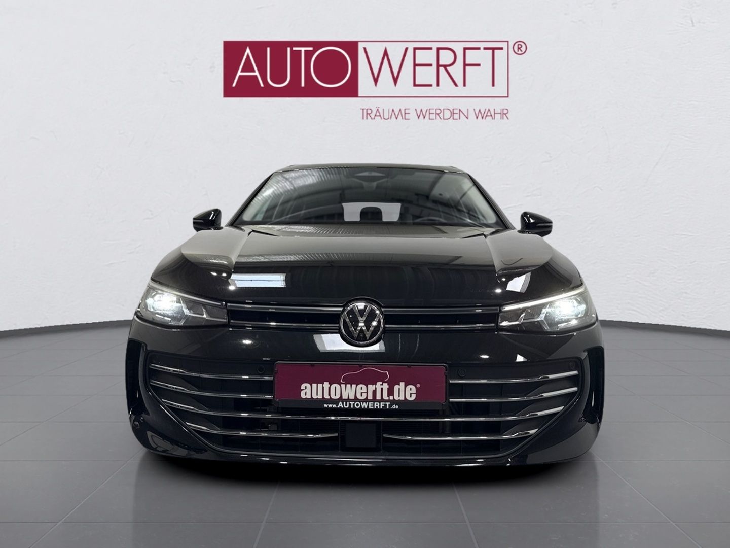 Volkswagen Passat Variant 1.5 eTSI eHybrid DSG BUSINESS HEA