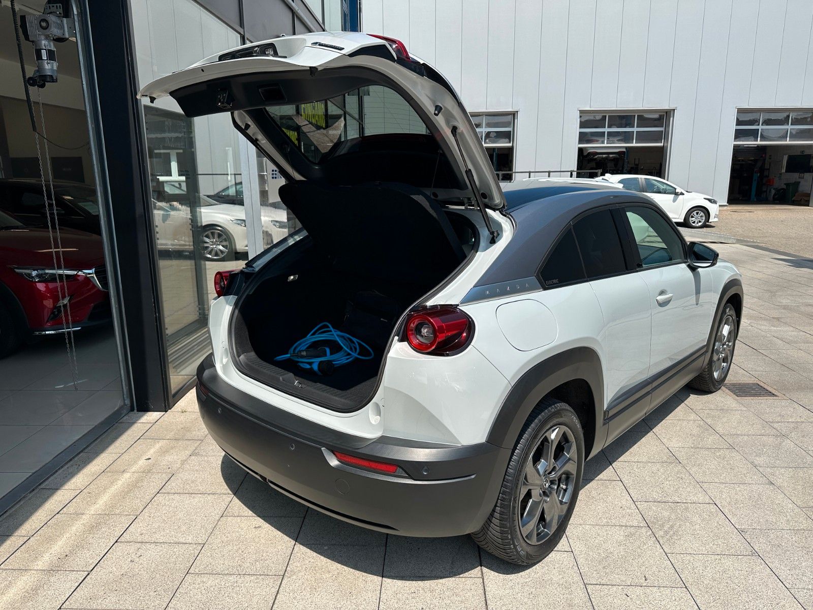 Mazda MX-30 EV AD'VANTAGE-P - Samsaru's Car Outlet