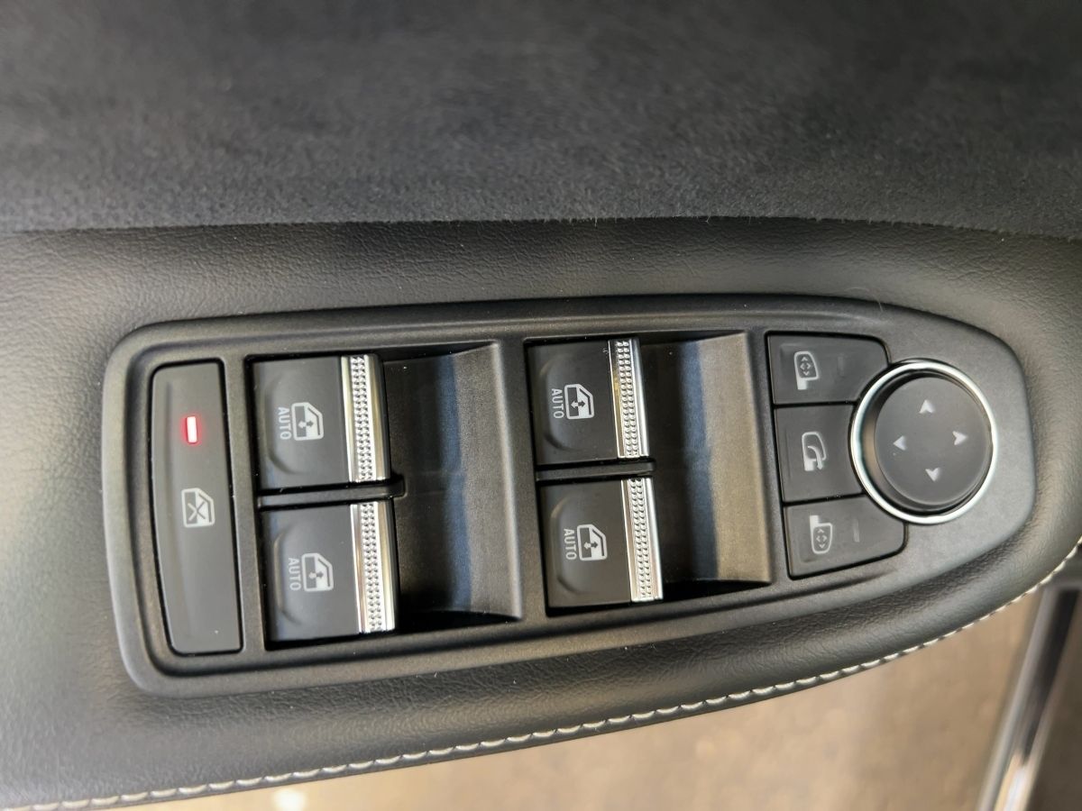 Renault Arkana ESPRIT ALPINE Mild Hybrid - Samsaru's Car Outlet