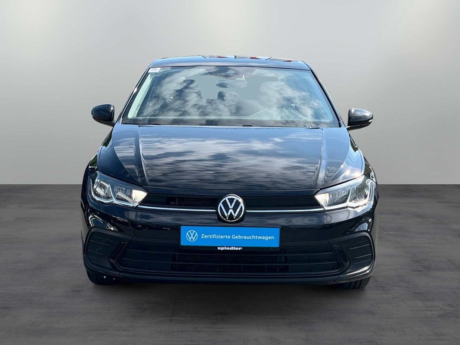Volkswagen Polo Life 1.0 TSI DSG - Samsaru's Car Outlet