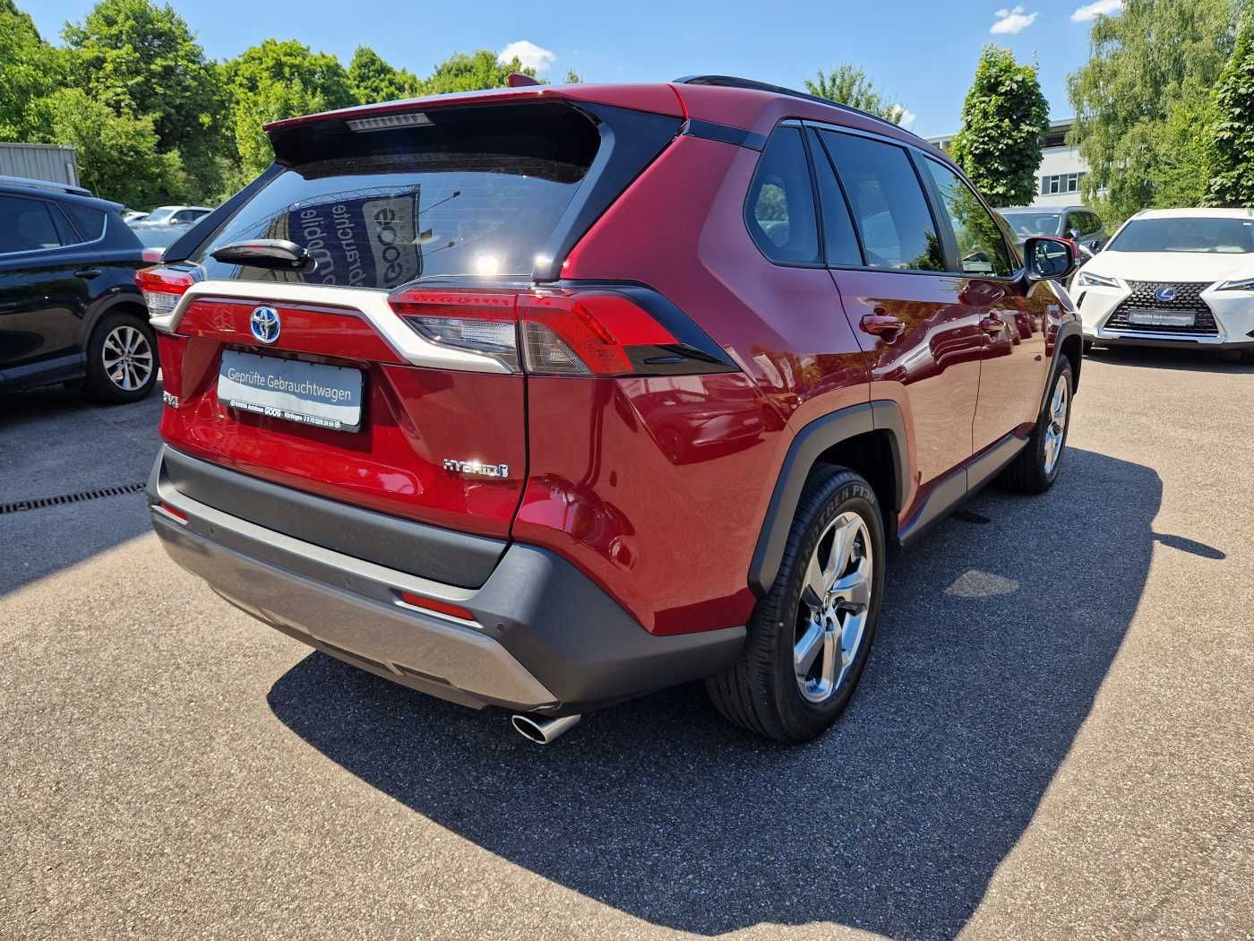 Toyota RAV4 Hybrid 4x4 Team - Samsaru's Car Outlet