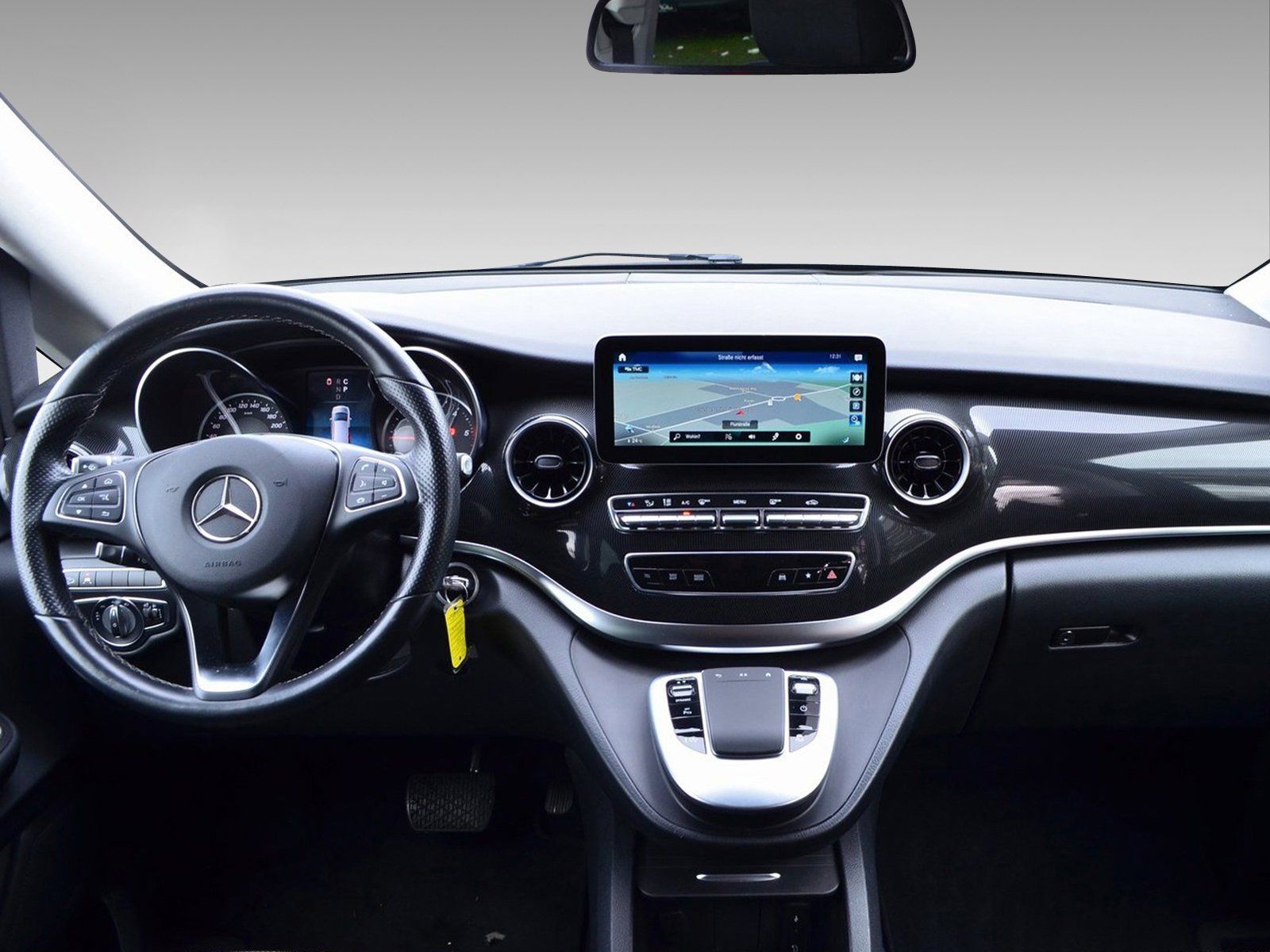 Mercedes-Benz V 220 d 4M EDITION - Samsaru's Car Outlet