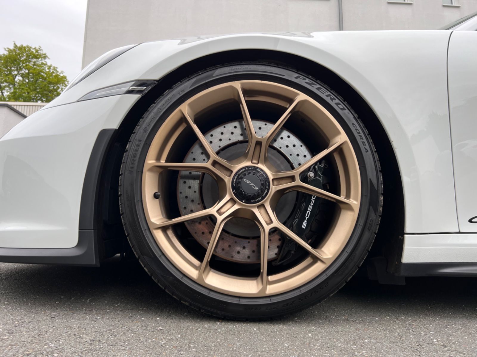 Porsche 911 GT3 - Samsaru's Car Outlet