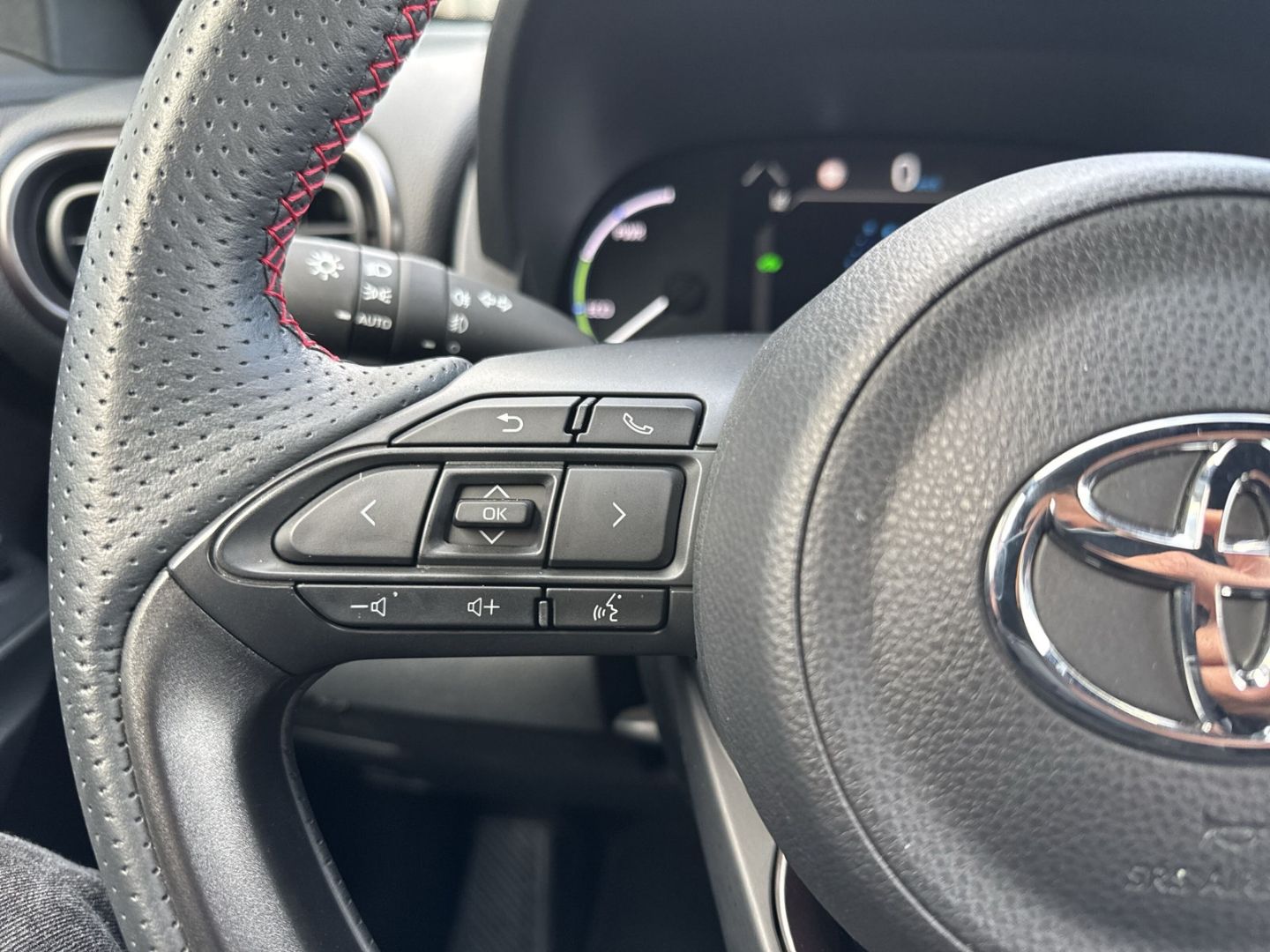 Toyota Yaris Cross Hybrid FWD GR Sport 1.5 VVT-iE EU6d