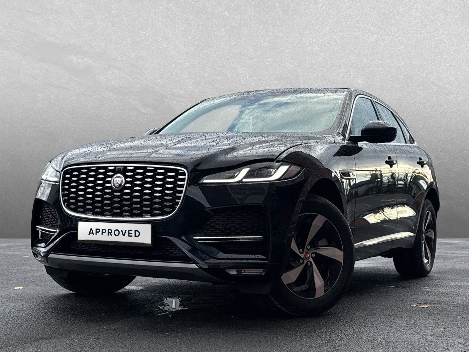 Jaguar F-PACE P400e S AWD Pano / Massage / Winter-Paket