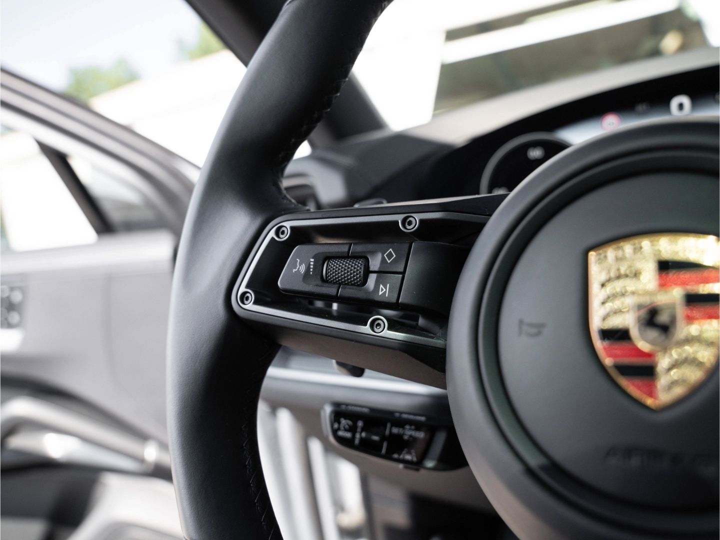 Porsche Cayenne E-Hybrid SportDesign Paket HD-Matrix HUD