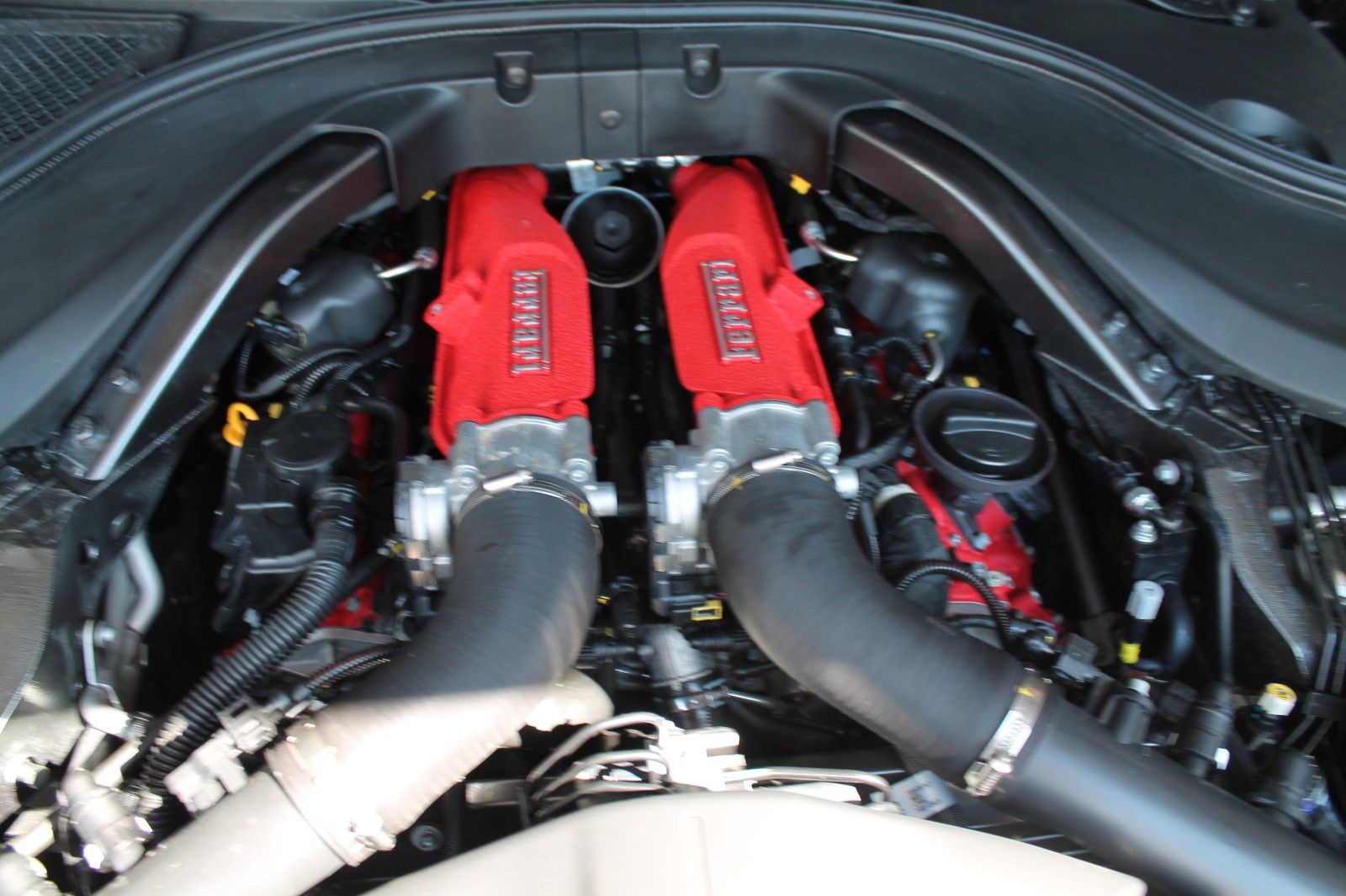 Ferrari Portofino M - Samsaru's Car Outlet