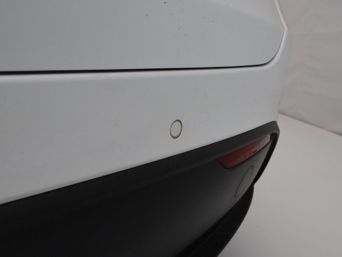 Tesla Model Y Long Range AWD 75kWh 351pk AMD RYZEN [ T