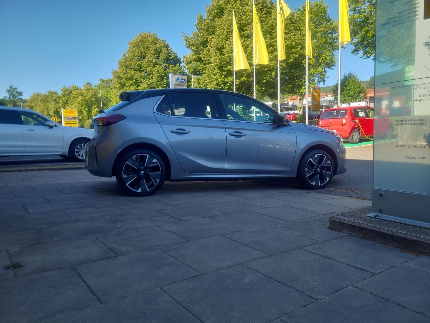Opel Corsa-e F Ultimate - Samsaru's Car Outlet