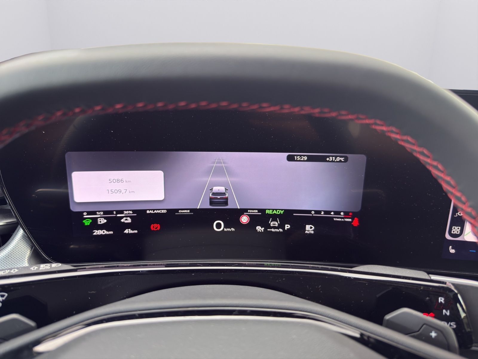 Audi Q3 e-hybrid S line TECH PRO+PANO+MATRIX+SONOS