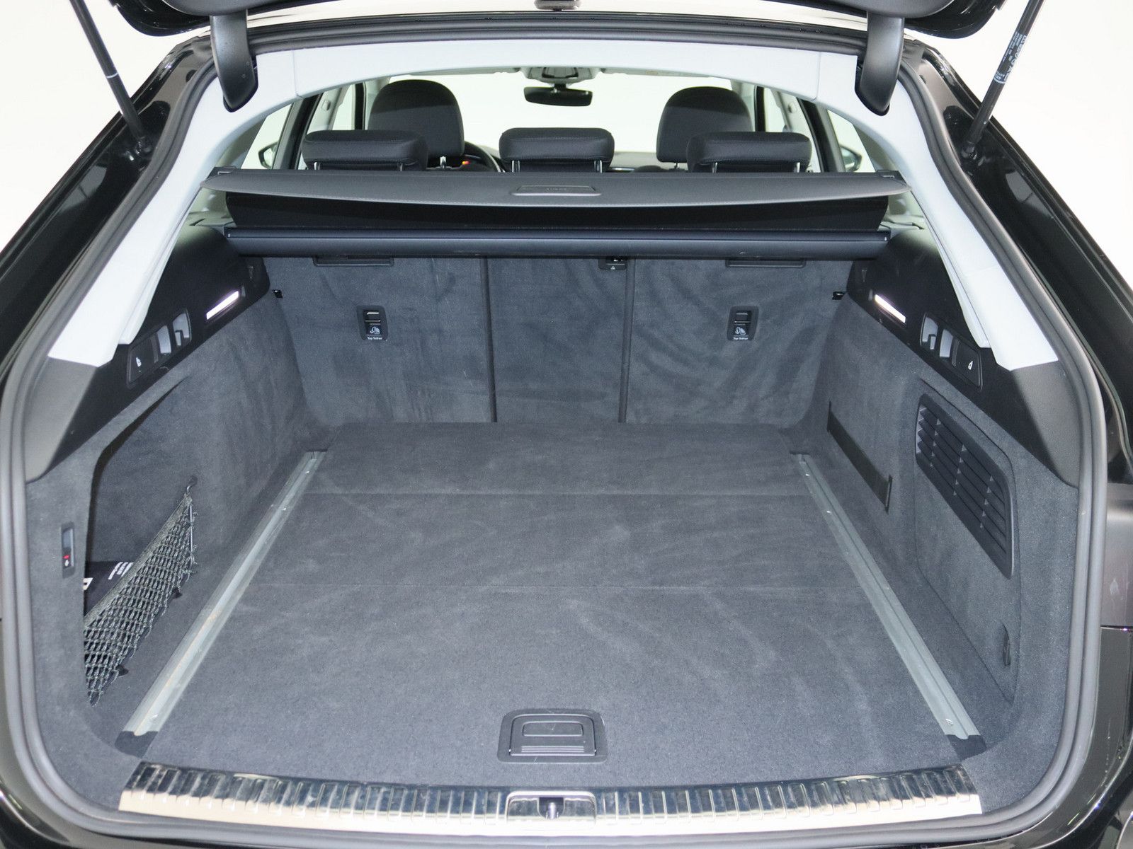 Audi A6 Avant 45 TDI quattro S line AHK MATRIX-LED