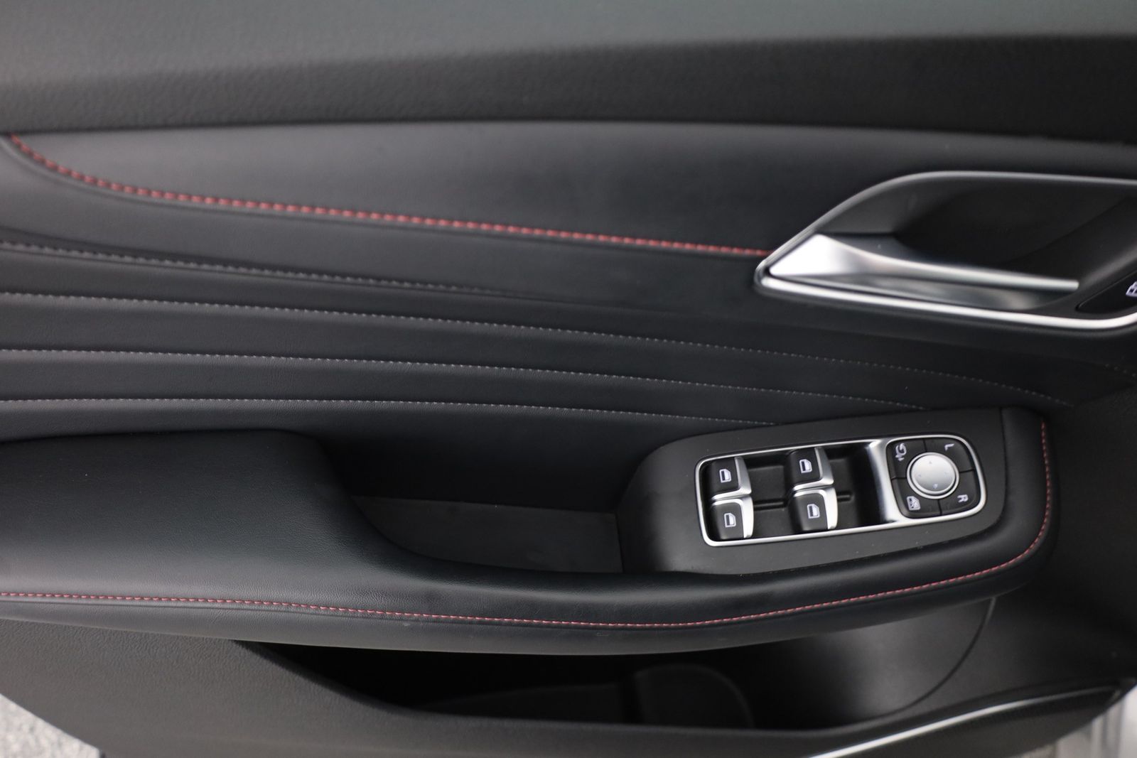 MG HS 1.5 T-GDI Luxury Aut. LED Navi Pano 360°