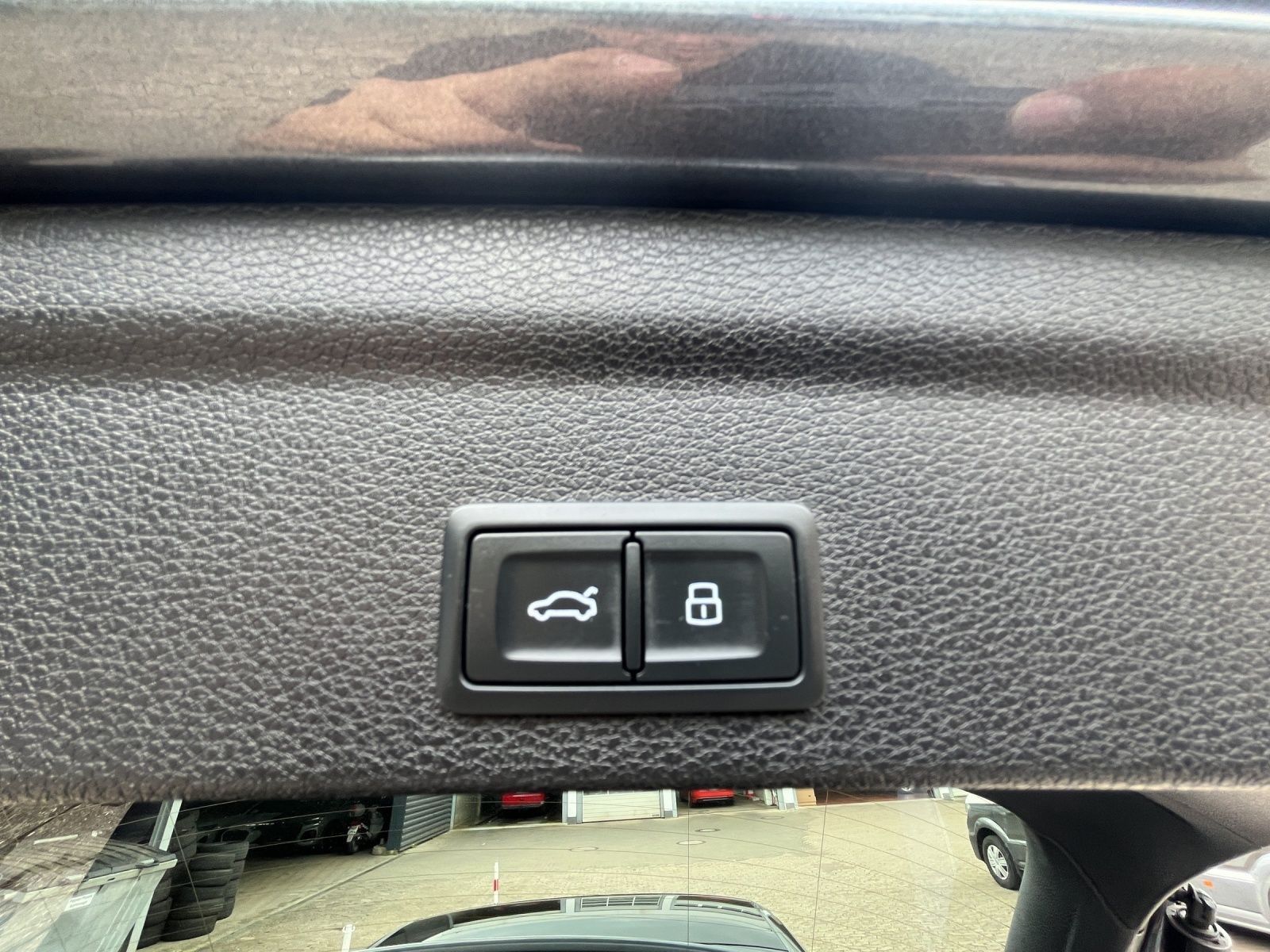 Audi Q3 Sportback S line 40 TFSI S-TRONIC - Samsaru's Car Outlet