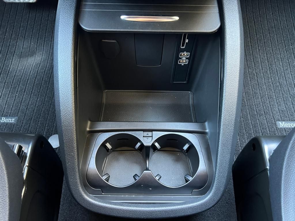 Mercedes-Benz V 250 d KOMPAKT EDTION - Samsaru's Car Outlet