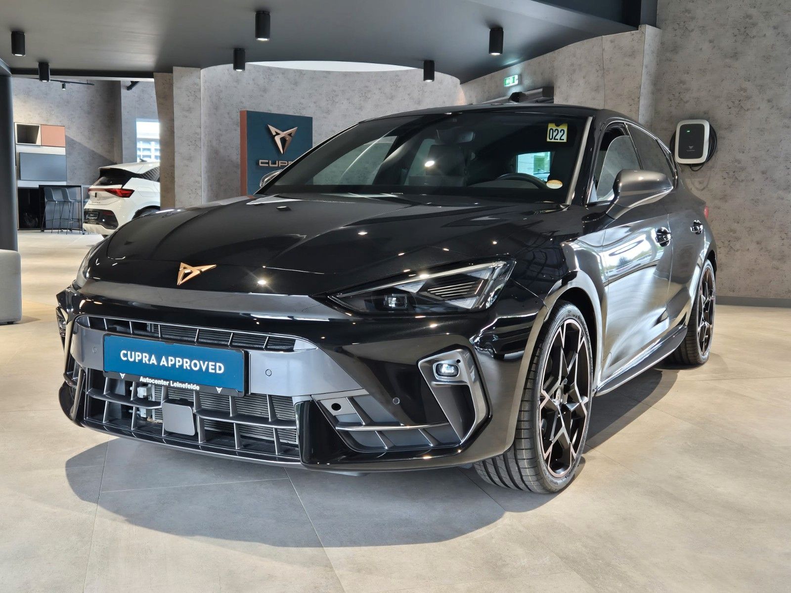 Cupra Leon 1.5 eTSI - Samsaru's Car Outlet