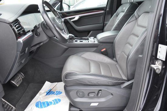 Volkswagen Touareg 3.0 V6 TDI R-Line Matrix Luft Nachtsicht