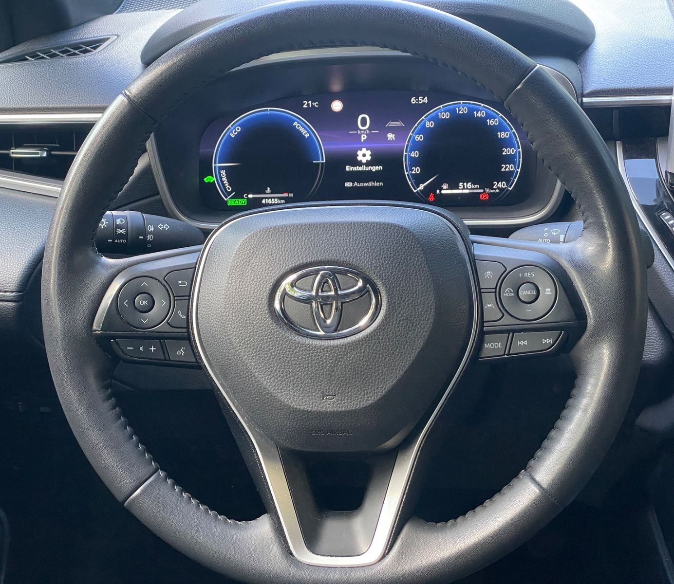 Toyota Corolla Cross Hybrid FWD Team Deutschland