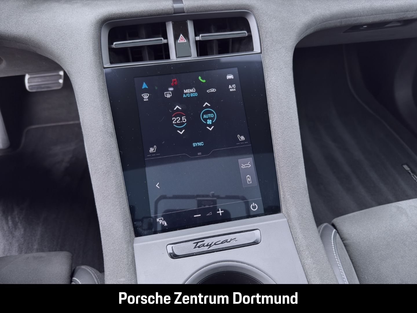 Porsche Taycan GTS Head-Up LED-Matrix Surround-View
