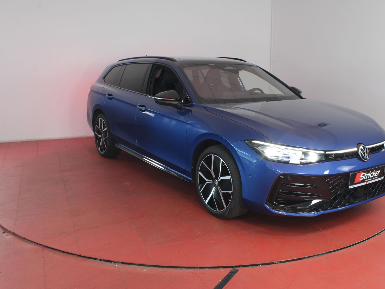 Volkswagen Passat Variant R-Line 1.5TSI e-Hybrid 398,-ohne