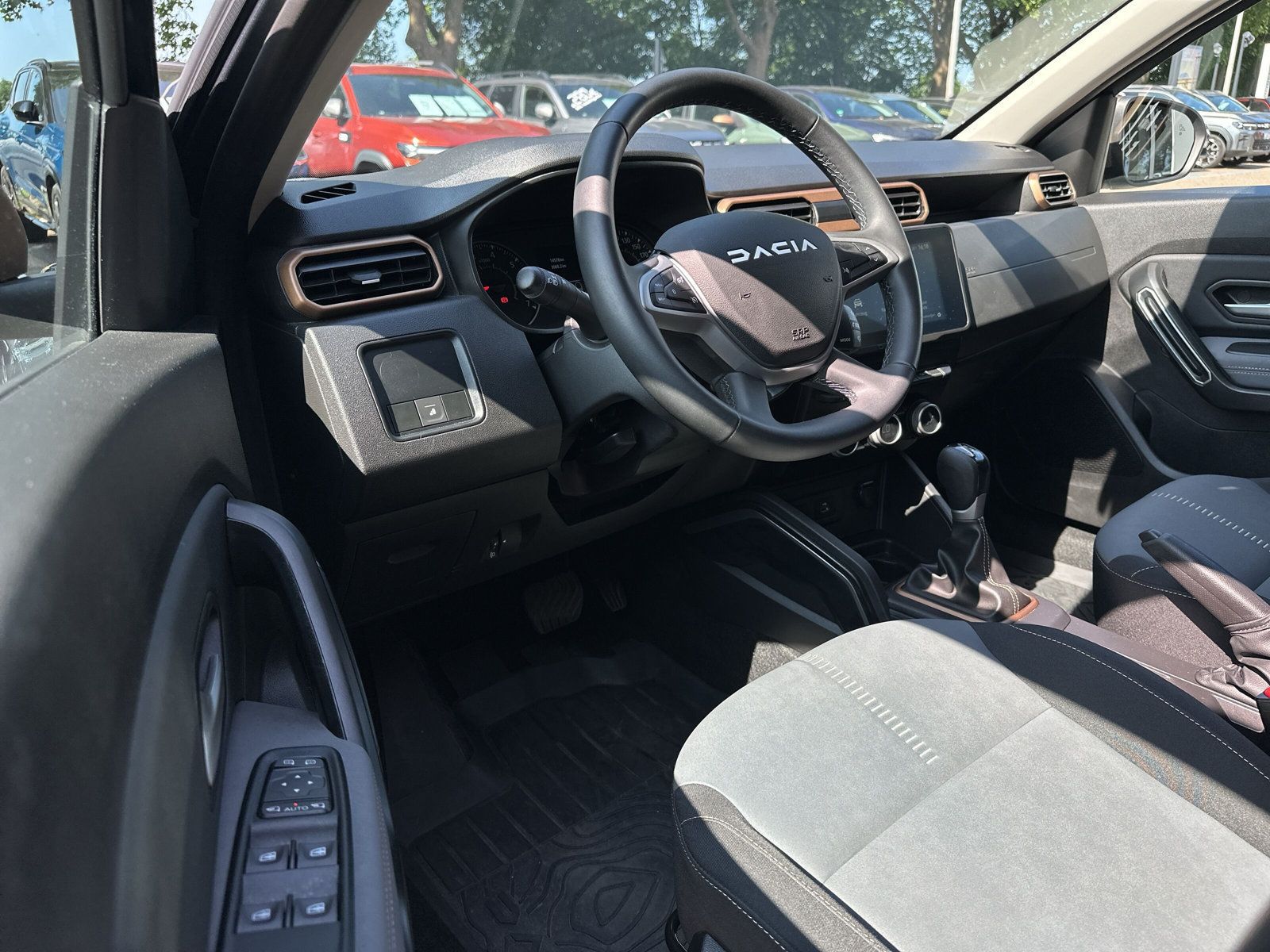 Dacia Duster Extreme 2WD 1.3 TCe 150 - Samsaru's Car Outlet