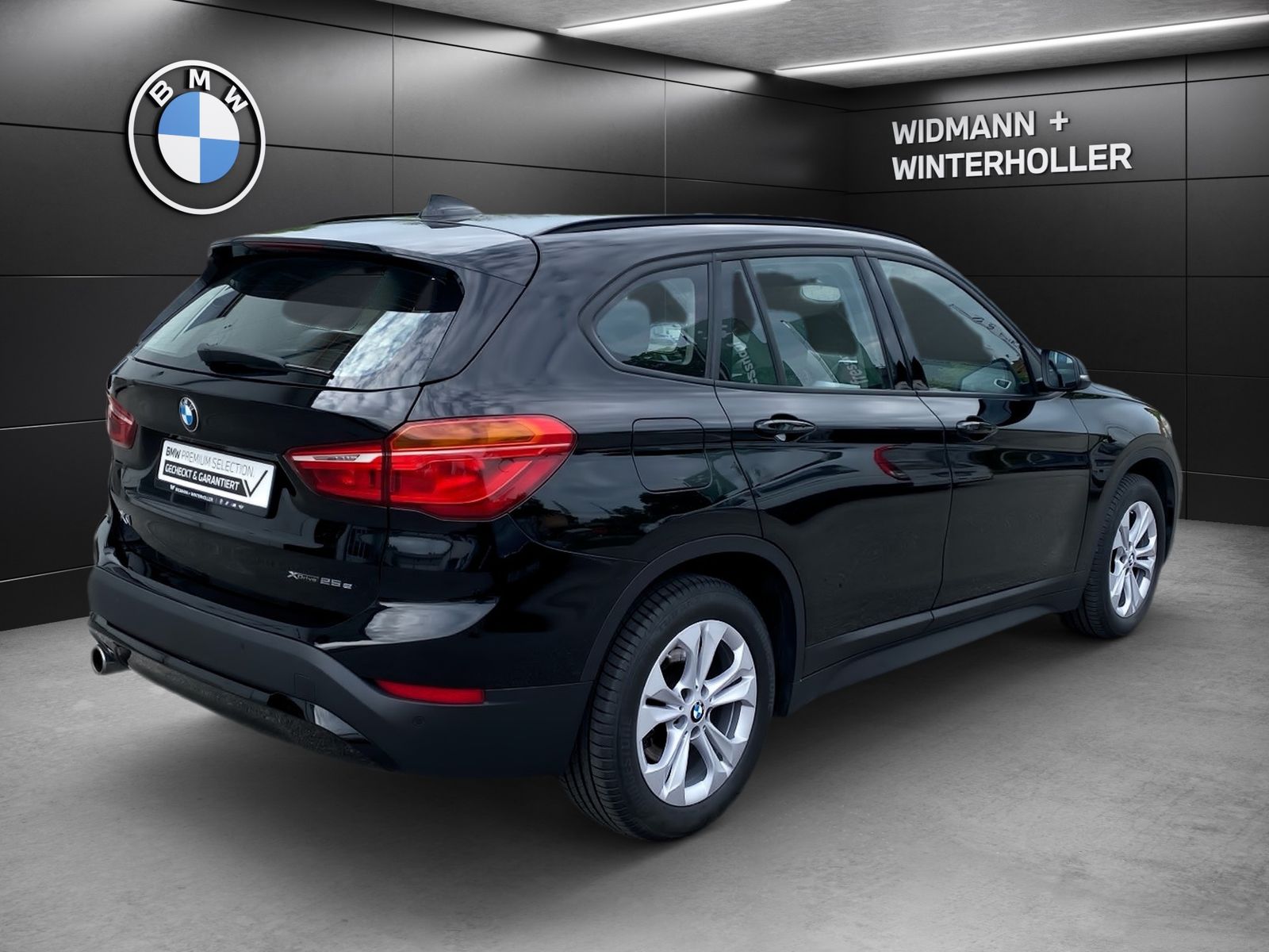 BMW X1 xDrive25e Advantage - Samsaru's Car Outlet