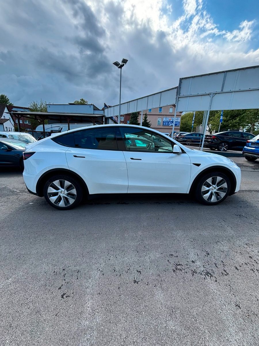 Tesla Model Y Long Range Dual AWD # AHK # incl.MWST