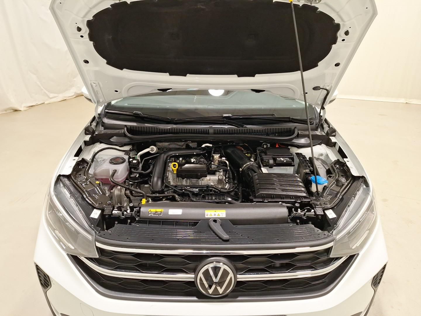 Volkswagen Taigo 1.0 TSI Life - Samsaru's Car Outlet