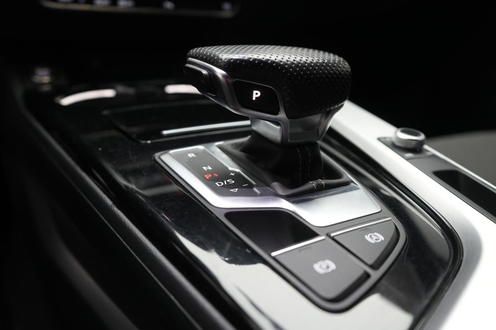 Audi A5 45 TFSI quattro S tronic S line CarPlay/Temp/