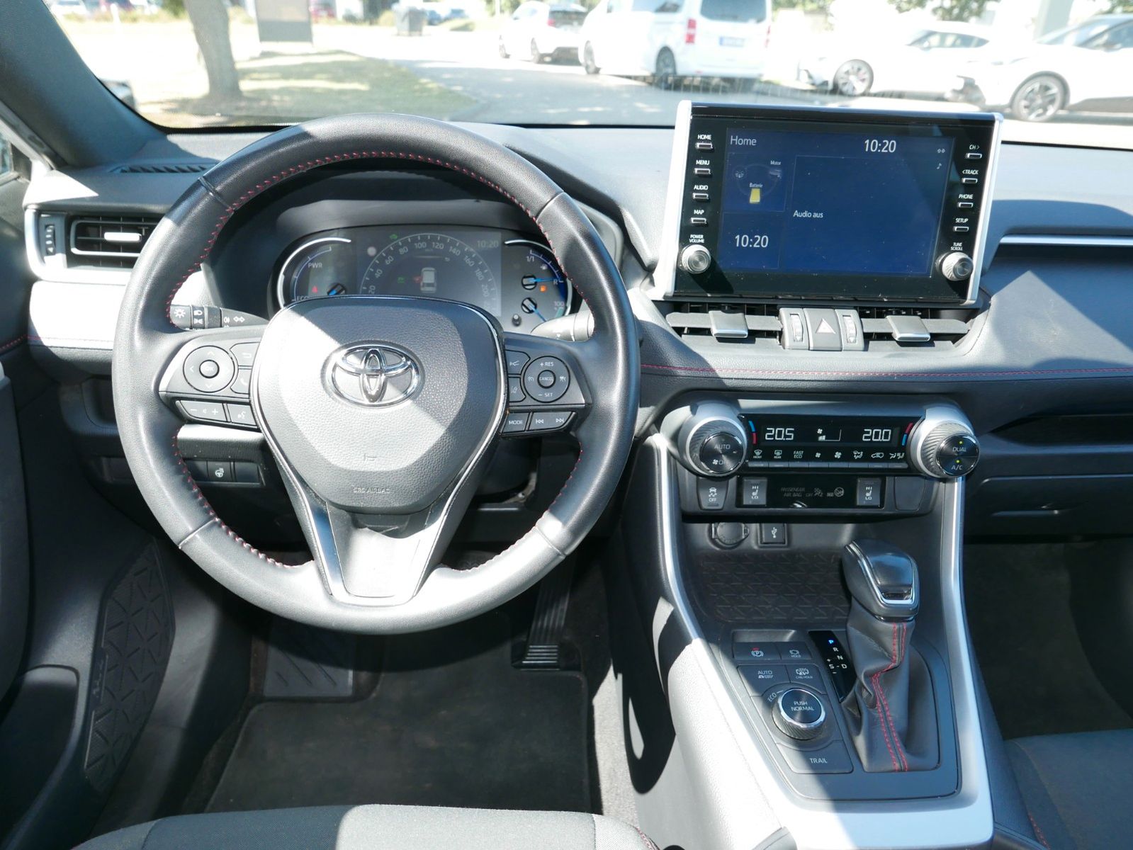 Toyota RAV 4 Plug-in Hybrid 4x4 - Samsaru's Car Outlet