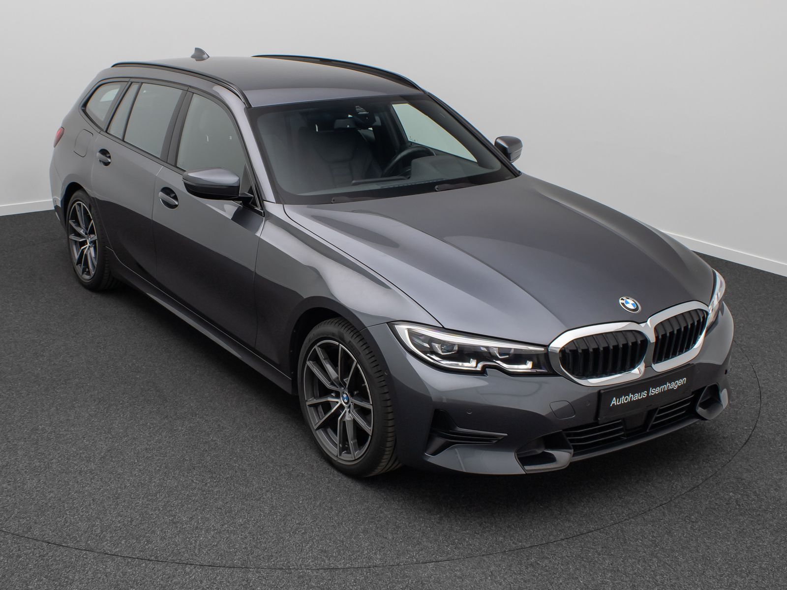 BMW 320i Sport Line - Samsaru's Car Outlet